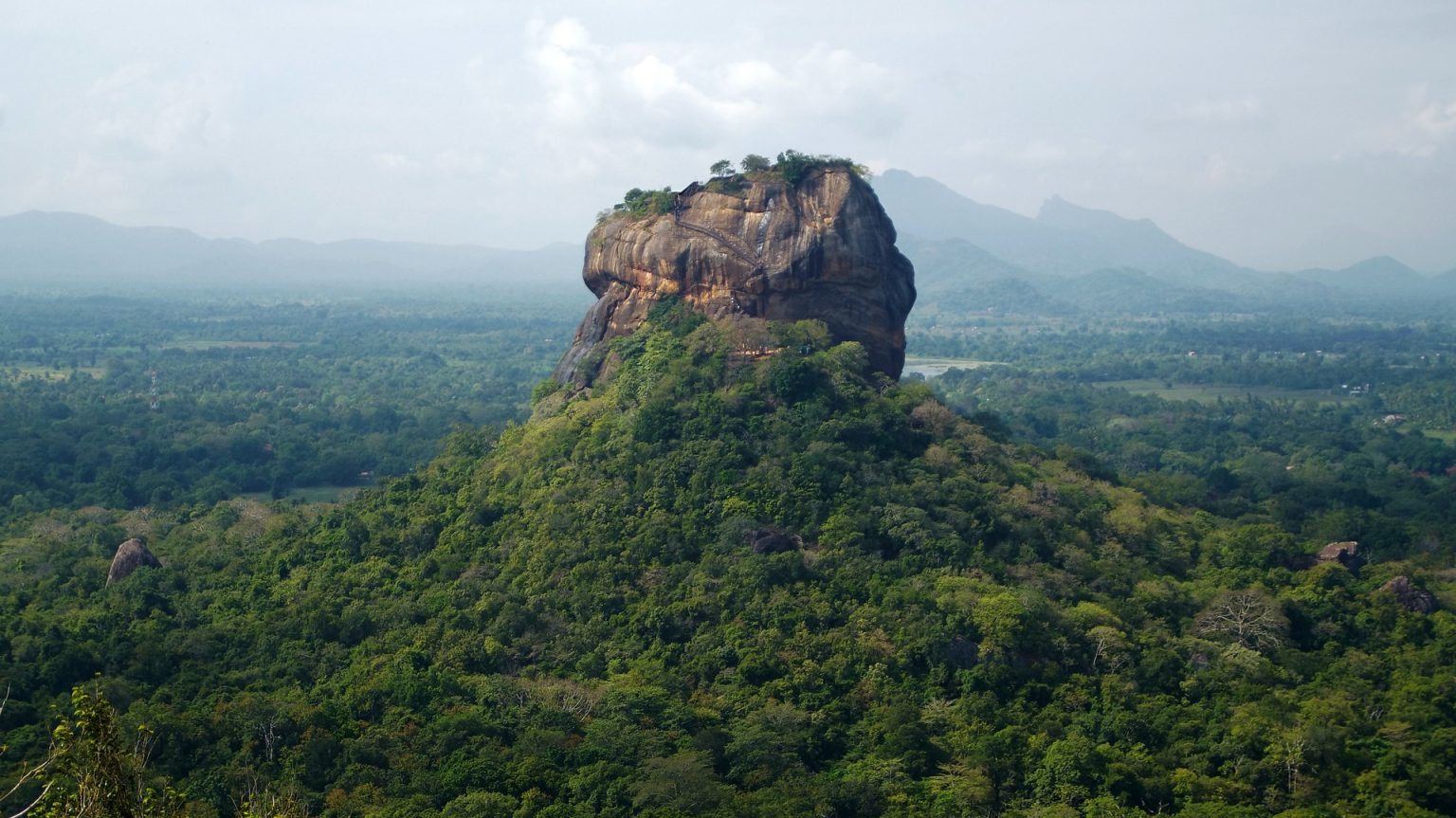 sigiriya-5279425_1920